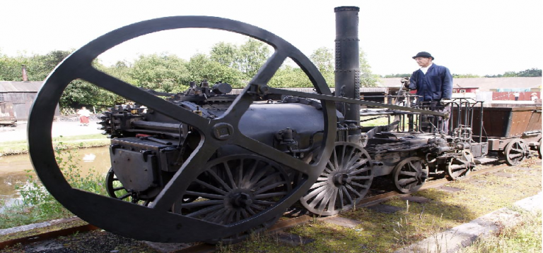 Three Pillars Driving Amazon and Facebook Growths – Flywheel, Synergy and Vision