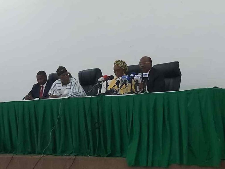 Contribute Your 10 Kobo, Nigeria Has N3.2T ($8.9B) Bill in London