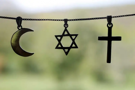 What Nigeria’s Online Religious Conversations Reveal About Us