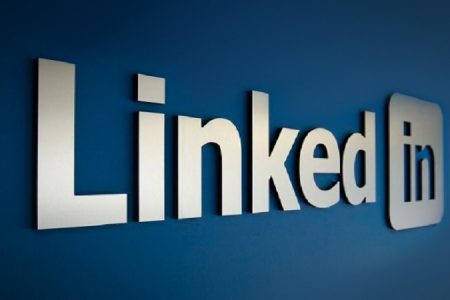 The Strange Poetry of LinkedIn’s Professional Performance