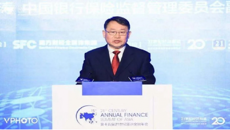“Fintech firms must behave like banks, China regulator says”