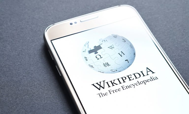 Wikipedia’s Human Traffic Declines Amid Rise of AI-Driven Search and Social Media Habits