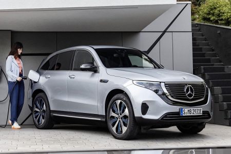 Mercedes-Benz posts profit slide as tariffs, China slowdown, and Middle East war reshape auto margins