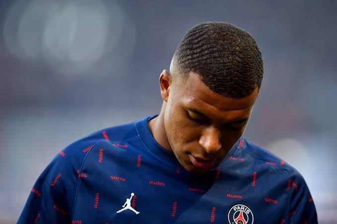 Mbappe loses 700 thousand Instagram followers after repudiating Madrid move