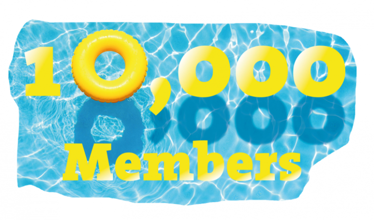 Weitin dey happen? ‘I dey sha … 10k contacts reach, ah see one lizard like dat fuh road… dey rain small small… normal!