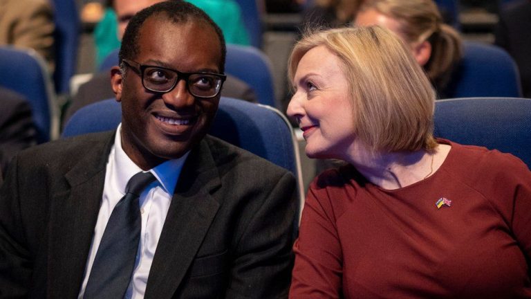 Liz Truss Sacks Kwasi Kwarteng, Appoints Jeremy Hunt As New Chancellor