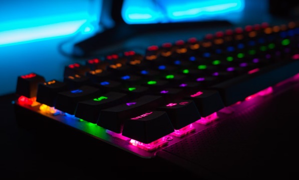 Top NFT Platforms For Christmas — Theta Network, Decentraland, and Big Eyes Coin