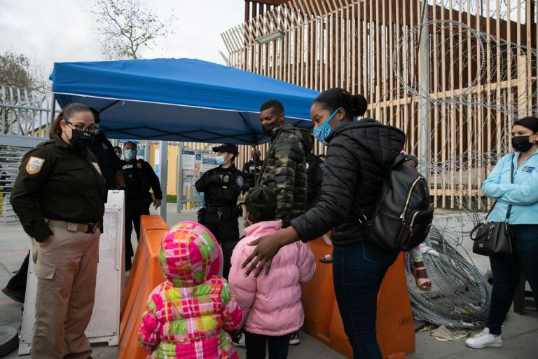 Asylum Seekers, Political Refugees in World Politics