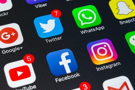 Spain Becomes Another European Nation to Announce Social Media Ban for Teens