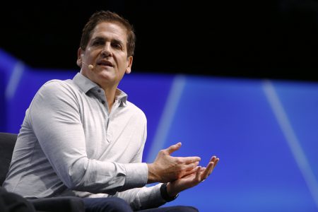 Mark Cuban Sounds Fresh AI Risk Alarm for Corporate America’s Boardrooms as CEOs Face a Market Trap
