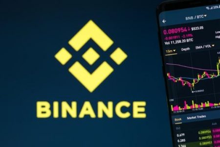 Binance Suspends EU Access as MiCA Transitional Deadline Arrives While Backpack Secures Regulatory Approval