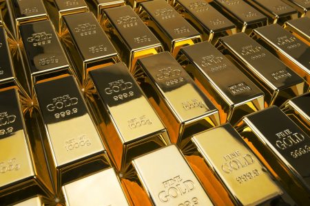 Gold, Silver Surge to Record Highs as Investors Seek Shelter From Fiscal Strains and Policy Uncertainty