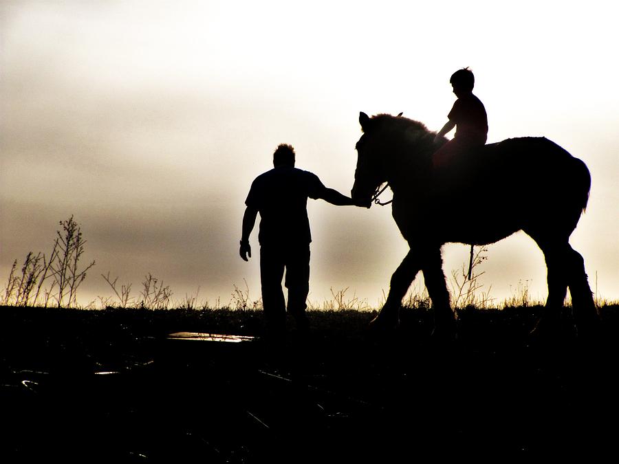 a-man-his-son-and-his-horse-vanesa-knapp