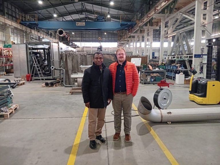 Tekedia Faculty Dr. Leonard Azimoh Speaks with Energy! On Energy Mix in Africa