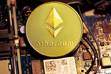 Hundreds of Dormant Ethereum Virtual Machine Wallets Exposed to Exploits, as Solana Continues 7 Months of Bearish Sentiment