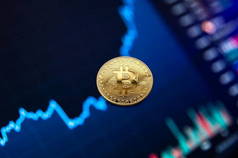 Bitcoin Recovery Sparks Optimism, Analysts Warn of Temporary Relief Rally