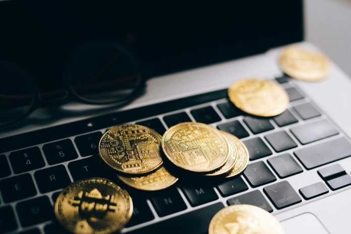 coins laptop