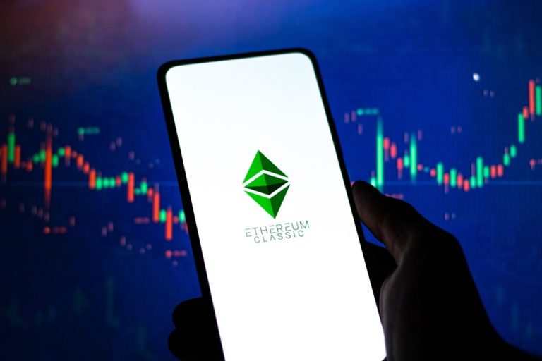Ethereum Classic and Bitcoin Cash Holders Hopeful, As Kangamoon Continues Ascent With CMC Listing
