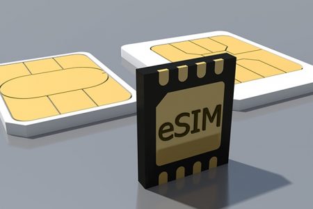 How Does eSIM Work Internationally? A Clear Guide for Global Travelers