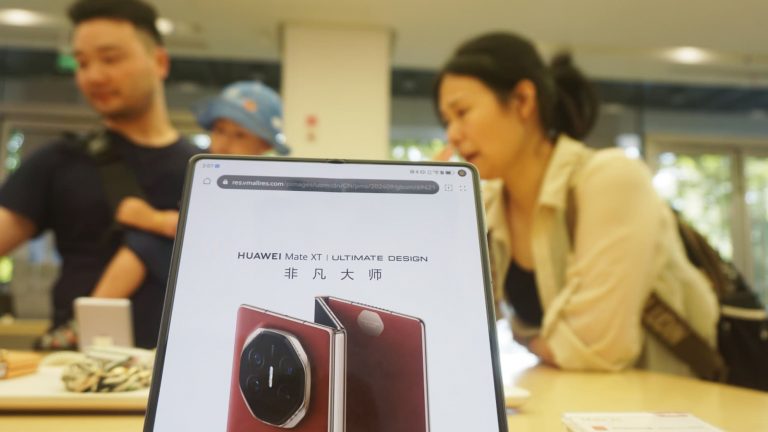 Huawei Tri-Fold Phone Secures 2.7 Million Pre-Orders, Ahead of iPhone 16 Release