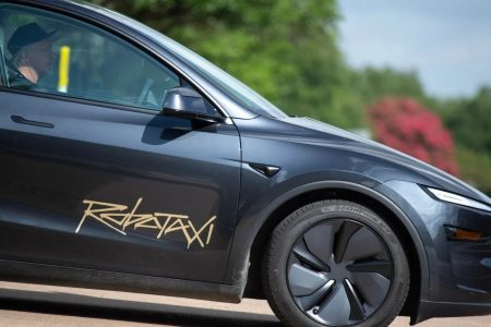 Can Tesla be Held Liable For a Car Accident Caused by the Autopilot?