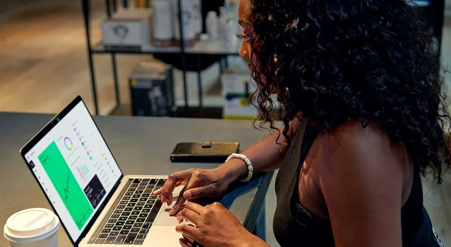 How to Use Promotional Products to Support Value-Based Selling