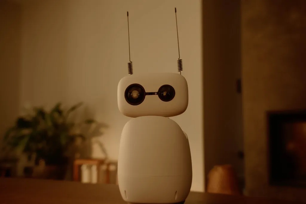 OpenAI AI Breach Drives Hugging Face to Chinese Model, Exposing Fault Lines In U.S. AI Security Strategy