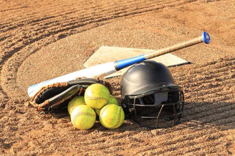 Baseball Goes Digital: How Online Platforms Transform Fan Engagement