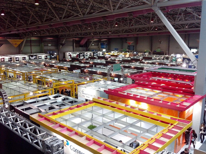 warehouse tradeshow