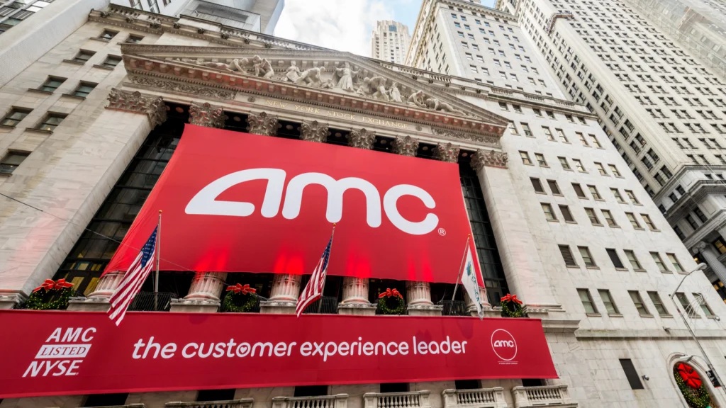 AMC CEO Adam Aron Attacks Robinhood Over Tokenized Shares, Raises Regulatory Concerns