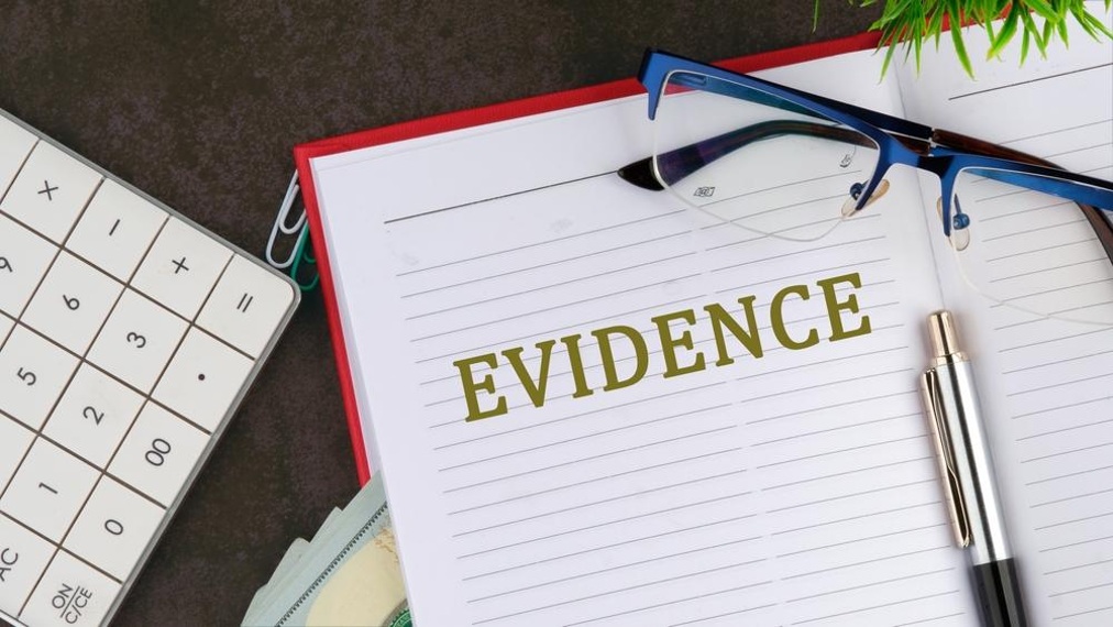 The Missing Evidence That Can Weaken a Distracted Driving Claim