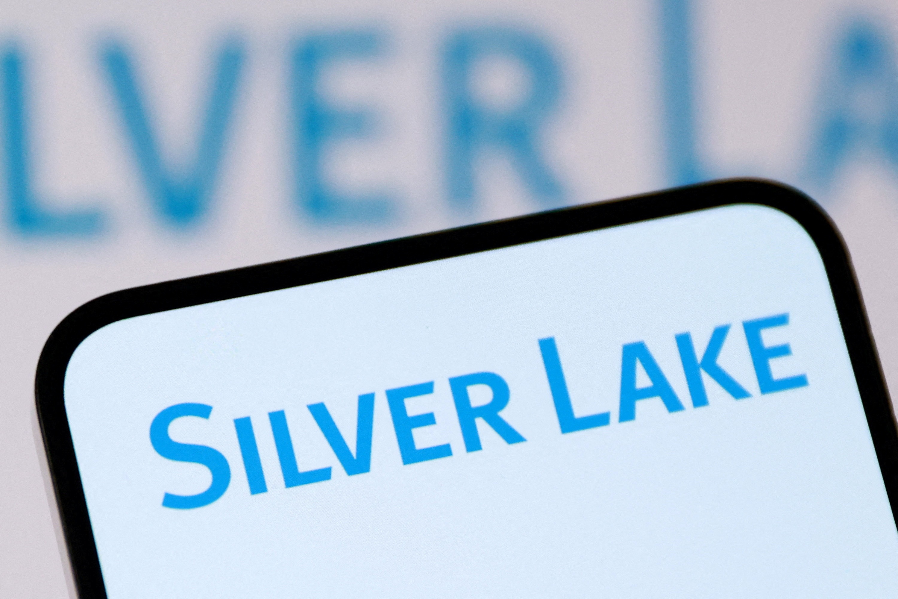 Silver Lake Sues Icahn, Hedge Funds Over $13 Billion Endeavor Deal Appraisal Claims
