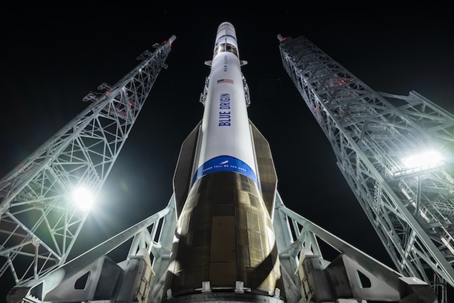 Blue Origin Targets Multiple New Glenn Flights Per Week by 2030 as It Invests Billions to Challenge SpaceX